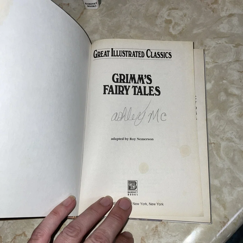 Classic Young Reader‎ Story Lot 4 Books